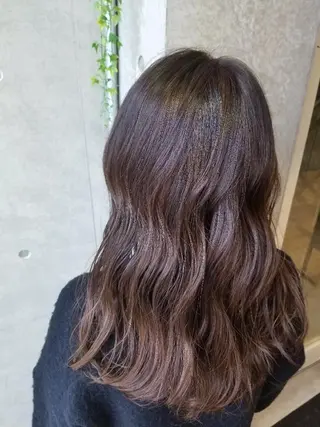 ロング フリーランス 和田のヘアスタイル