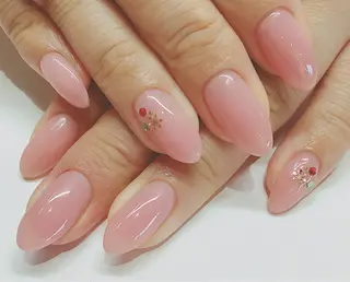 ネイル 戸邉 顕子のネイルデザイン