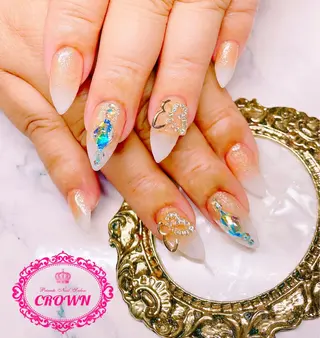 ネイル CROWN プライベートサロンのネイルデザイン