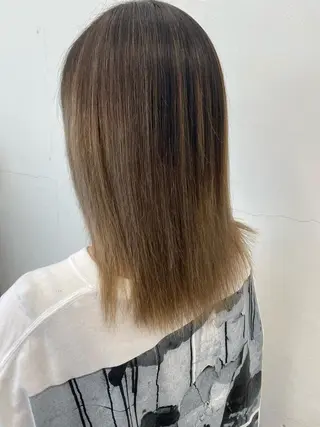 セミロング カラー ヘアアレンジ ブリーチ　ハイトーン 特化🌈フジタハルキのヘアスタイル