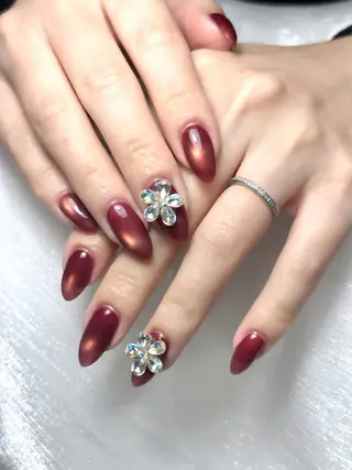 ネイル nail salon & me🫧のネイルデザイン