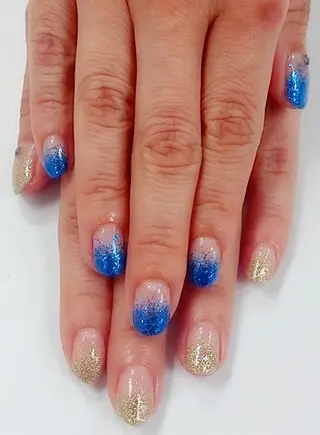 ネイル 🍒当日もOK🍒 𝑳𝑼𝑵𝑨花井のネイルデザイン