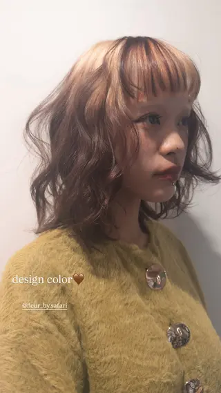 セミロング カラー ハイトーン/パーマ 大名 sakiのヘアスタイル
