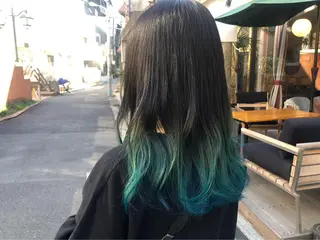 ロング 太田 有香のヘアスタイル