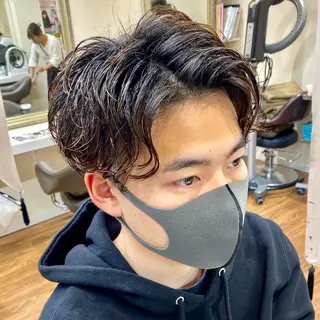 パーマ メンズ 🟦メンズパーマ🟦 横浜駅｜小上馬淳司のヘアスタイル