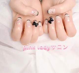 ネイル pink ladyサロン所属・べ にのネイルデザイン