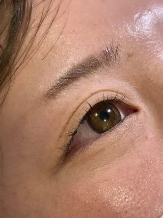 マツエク・マツパ 井上 真里奈のヘアスタイル