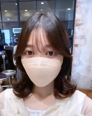 ミディアム カラー 顔まわりカット🌟 くびれヘア/寺門遥輝のヘアスタイル