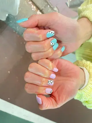 ネイル はばすみれ🎀ﾈｲﾙ 光ﾌｪｲｼｬﾙ ﾍｱのネイルデザイン