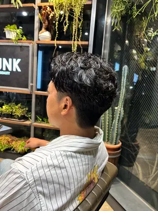 ショート メンズ 小野瀬 文哉のヘアスタイル