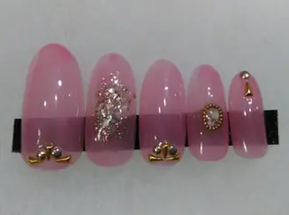 ネイル ネイルサロン Cureのネイルデザイン