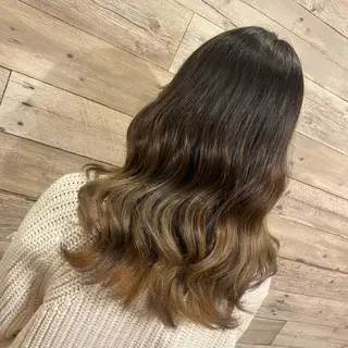 カラー Ecre hair SARAのヘアスタイル