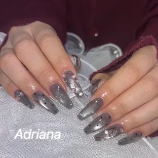 ネイル ADRIANA 【アドリアーナ】Nのネイルデザイン