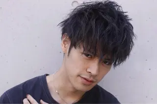 ショート カラー パーマ メンズ ニュアンスパーマ／ レイヤー／茶屋町のヘアスタイル