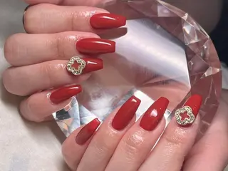 ネイル マツエク・マツパ アイブロウ Nail&eye Belire 新宿のネイルデザイン