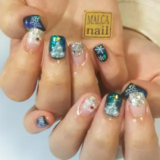 ミディアム カラー パーマ ヘアアレンジ ネイル キッズ マツエク・マツパ 荒木 莉奈のネイルデザイン