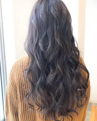 ロング カラー TOWA 野村　コウダイのヘアスタイル