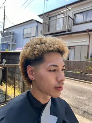 メンズ トミヤマ シュウトのヘアスタイル