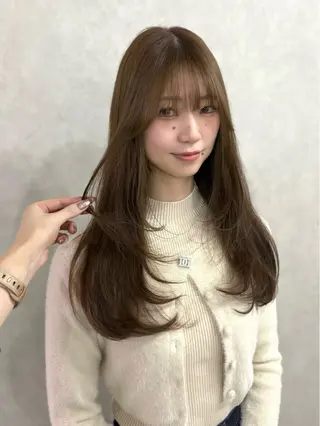 ロング カラー 盛れる顔まわり✨🎀 レイヤー別所好葉のヘアスタイル