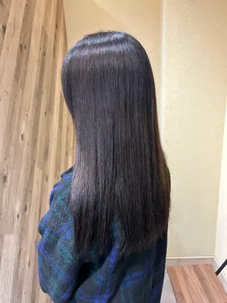 ロング VIE.ORNER 土気🍀小岩井樹のヘアスタイル