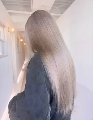 ロング 瀬戸 杏珠のヘアスタイル