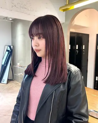 ロング カラー レイヤーカット🐩 透明感カラー モカのヘアスタイル
