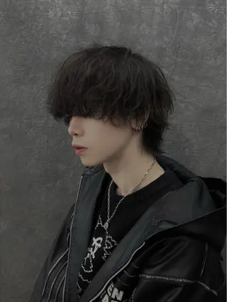 カラー パーマ メンズ RACCOON.TOKYO 渋谷店所属・メンズカット🐺 パーマ特化🔥舜のヘアスタイル