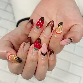 ネイル 藍野 裕子のネイルデザイン