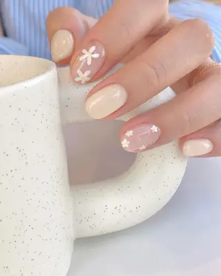 カラー AIN Nailのネイルデザイン