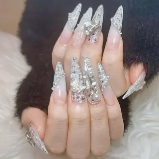 ネイル ANH ゴテゴテネイルのネイルデザイン