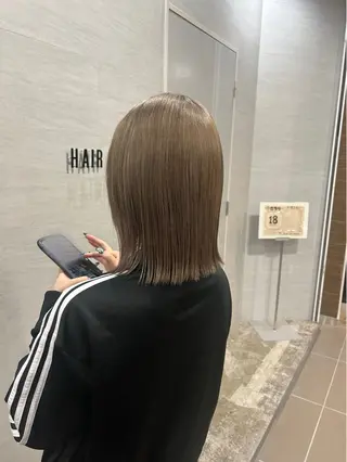 ショート カラー しの 《HAIR774》のヘアスタイル