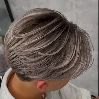 ミディアム カラー パーマ ヘアアレンジ メンズ メンズバレイヤージュ 🌫ハイライトのヘアスタイル
