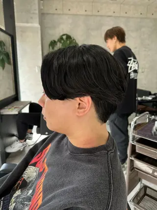 ショート パーマ メンズ ユウ🪄 パーマ指名No1のヘアスタイル