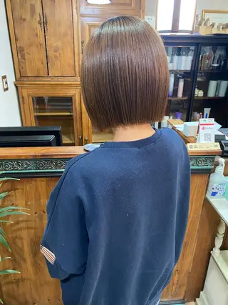 ショート カラー 東田 恋のヘアスタイル