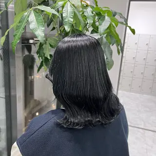 セミロング カラー パーマ ヘアアレンジ 透明感ブリーチカラー 🌈TOMOHIROのヘアスタイル