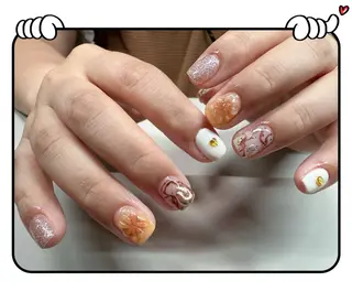 ショート FLORA NAIL SALONのネイルデザイン