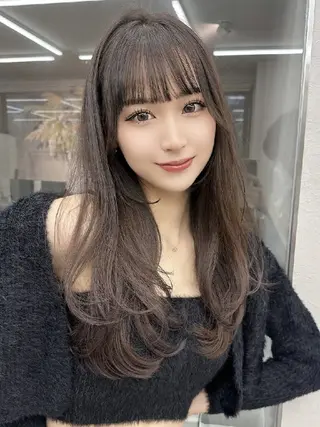 カラー ロング Lond Roleのヘアスタイル