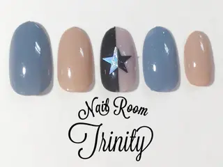 ネイル Trinity staffのネイルデザイン