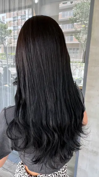 ロング カラー Mayuka 🩶のヘアスタイル