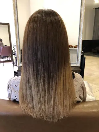 ロング 坂本 純子のヘアスタイル