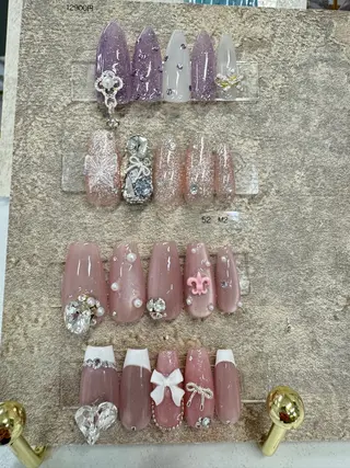 ネイル Queeens nailのネイルデザイン