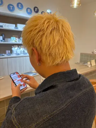 カラー メンズ ルプラボウ すぎやまみほのヘアスタイル