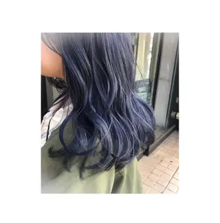 ロング カラー あらい なつみのヘアスタイル