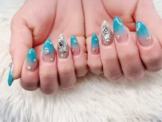 ネイル ek.nail⭐︎ kanaのネイルデザイン