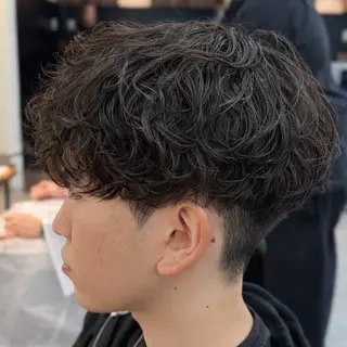 パーマ メンズ 男の理想を叶える🔥 メンズパーマ特化|関のヘアスタイル