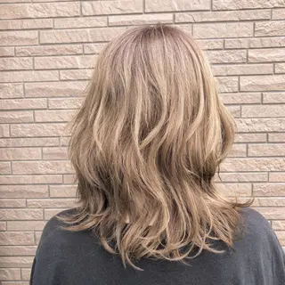 ミディアム カラー アンドウ ユウ/ レイヤーカット/韓国のヘアスタイル