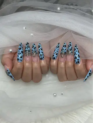 ネイル Mio_ Noiranailのネイルデザイン