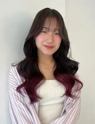 ロング 🟣niw SHUNNA🟣のヘアスタイル