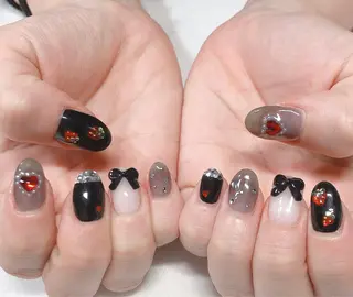 ネイル 東 千夏のネイルデザイン