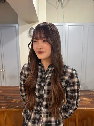 ロング カラー 🤩噂のMr.髪ポジ ティブ®️yu🤩のヘアスタイル